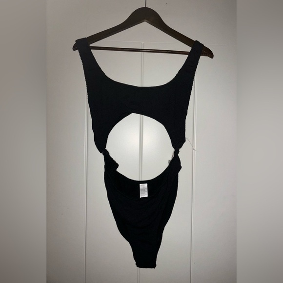 Good American‎ Always Fit Cutout Shoulder Strap Monokini Wide Beach NEW 2XL/3XL - Picture 1 of 7